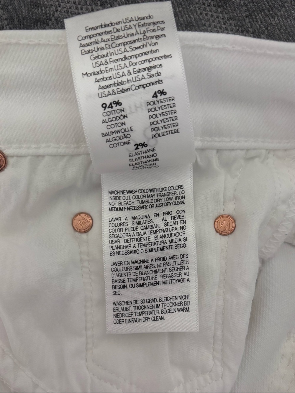 MOTHER The Weekender Fray White Mid Rise Flare Jeans Fairest Of Them All Size 28 - Picture 12 of 12